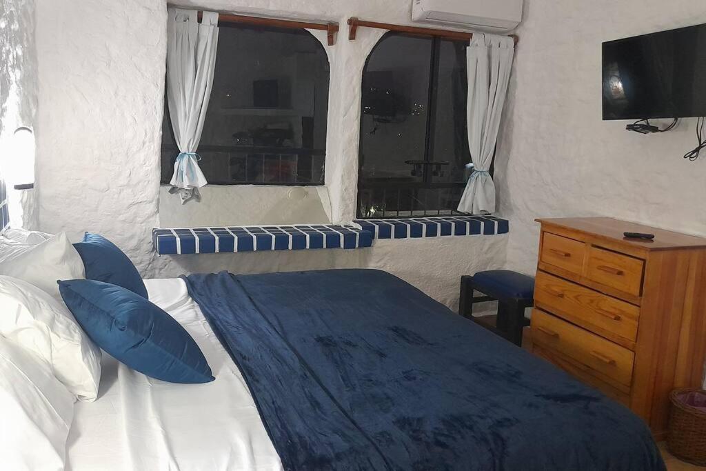 Sol Y Mar. Delfines Apartment อิกซ์ทาปา ภายนอก รูปภาพ